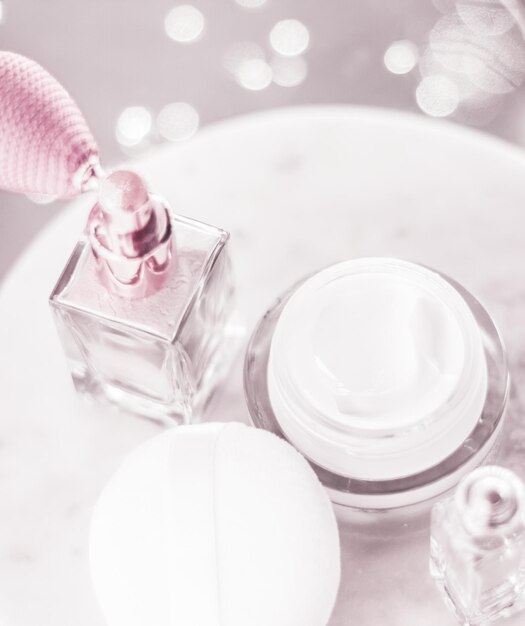 Creme hidratante facial antiidade beleza para pele sensível spa de luxo cosméticos e produtos de marca de cuidados com a pele limpa como presente de feriado