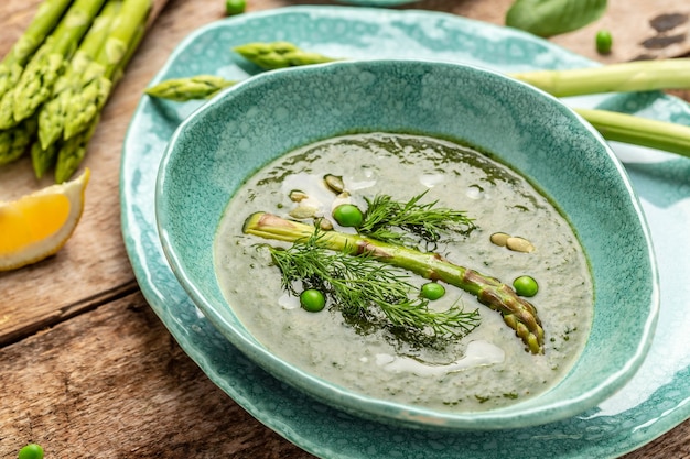 Cremige Spargelsuppe