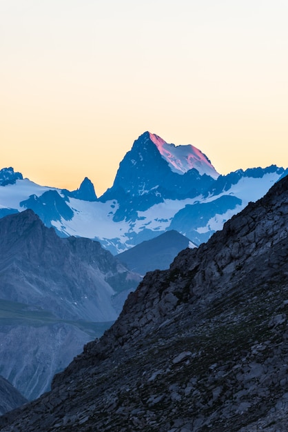 Crepúsculo alpino