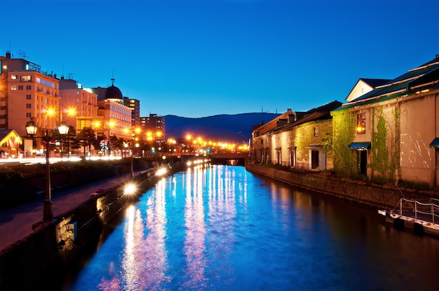 crepúsculo en los canales de Otaru