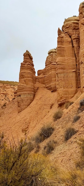 Crestas y acantilados de los badlands de gorafe granada