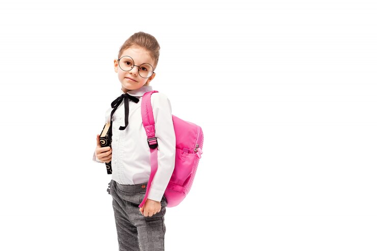 Foto criança com mochila