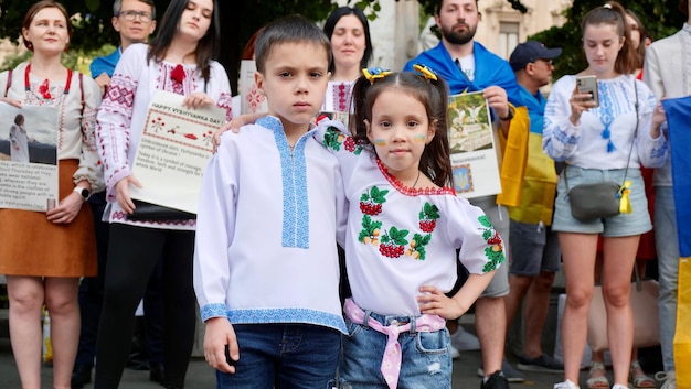 Crianças ucranianas contra a guerra na Ucrânia