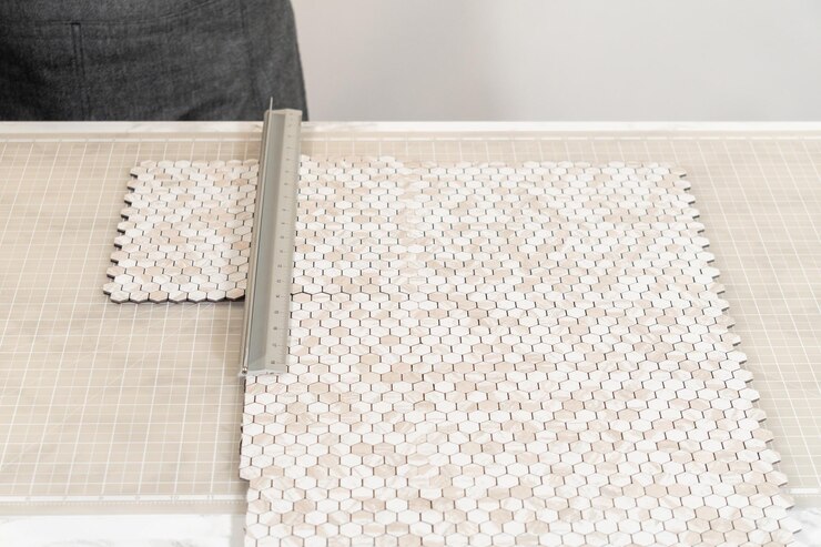 Foto criando um backsplash elegante com telhas de peel e stick