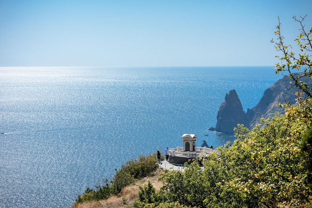 Crimea Balaklava 15 de septiembre de 2019 Jasper beach cerca de Sebastopol y Cape Fiolent