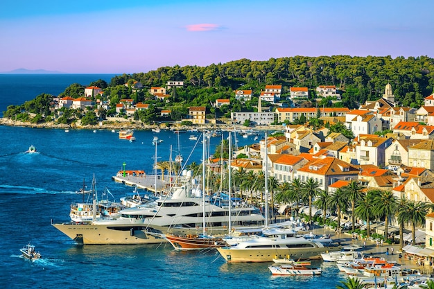 Croacia vista de la isla lugar famoso para el turismo