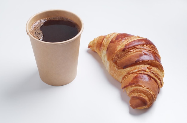 Croissant y cafe