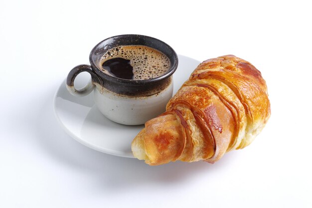 Croissant y cafe