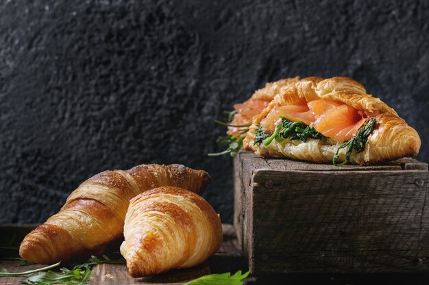 Croissant mit Lachs