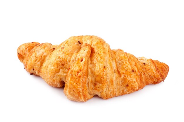 Croissant sobre fondo blanco