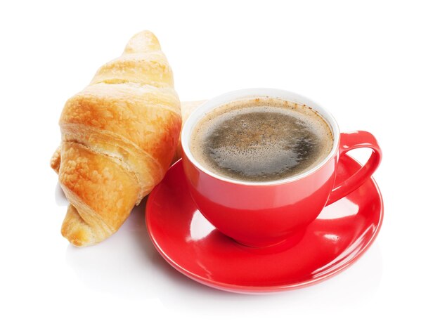 Foto croissants frescos e xícara de café