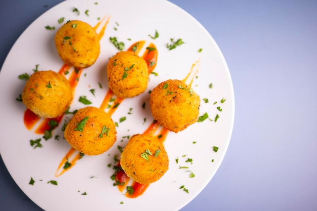 Croqueta de jamón ibérico. Tapa premium en España.