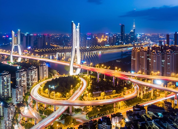 Cruce de carreteras elevadas de Shanghái y paso elevado de intercambio