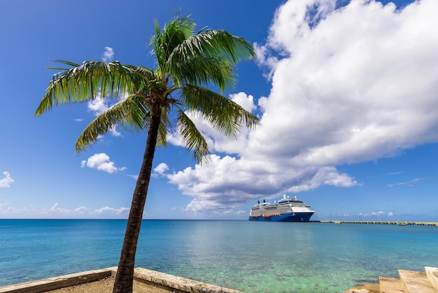 Foto crucero en saint croix frederiksted islas vírgenes de ee.uu. en vacaciones en el caribe