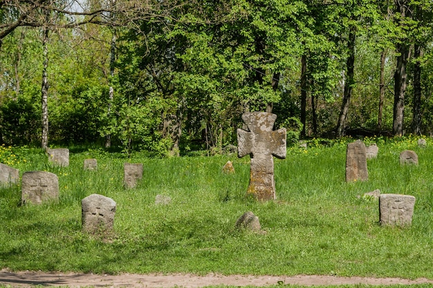 Cruces de piedra antiguas