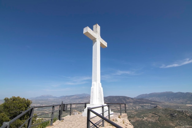 La Cruz del Castillo de Santa Catalina Es un interesante mirador con una cruz