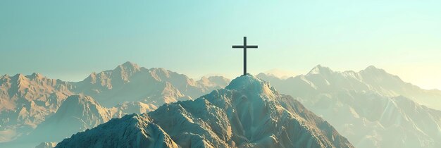 una cruz en la cima de una montaña