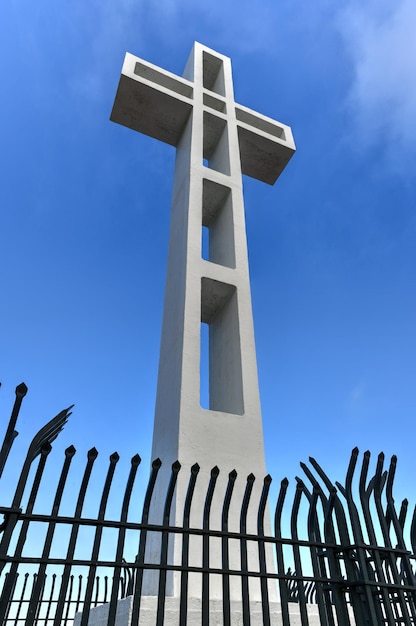 Cruz de hormigón en el Monte Soledad en La Jolla San Diego California