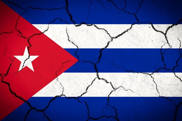 Cuba resquebrajó la bandera del país