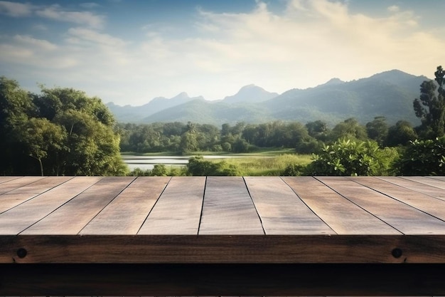 una cubierta de madera con una vista de la montaña en el fondo.