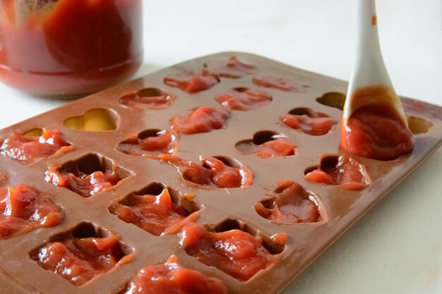 Cubitos de pasta de tomate en forma de plástico Life hacks forma sencilla de almacenar verduras