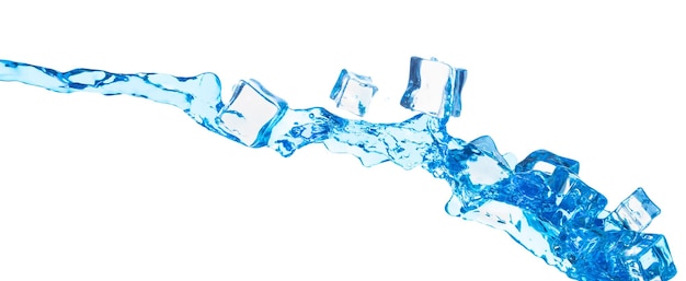 Cubos de gelo água doce derramando voando gelo cristalino água fria onda flutuante cair no ar água fresca cubo de gelo é água congelada saudável sedento fundo branco isolado obturador de alta velocidade