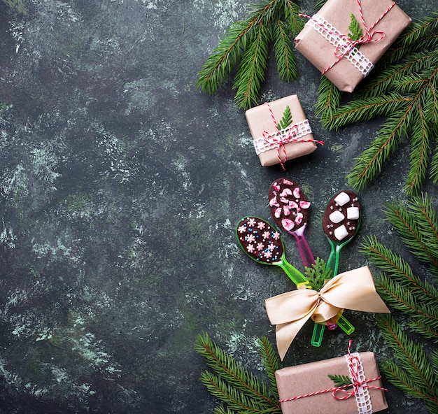 Cucharas con chocolate. regalo de Navidad