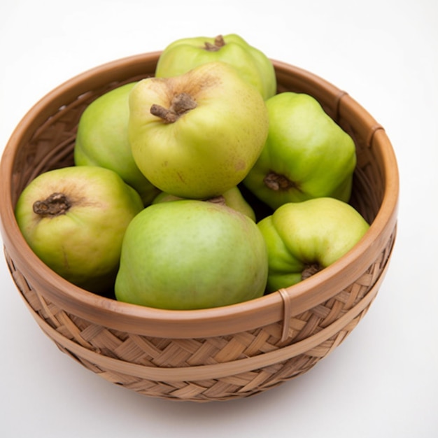 Cuenco de guayaba en bambú