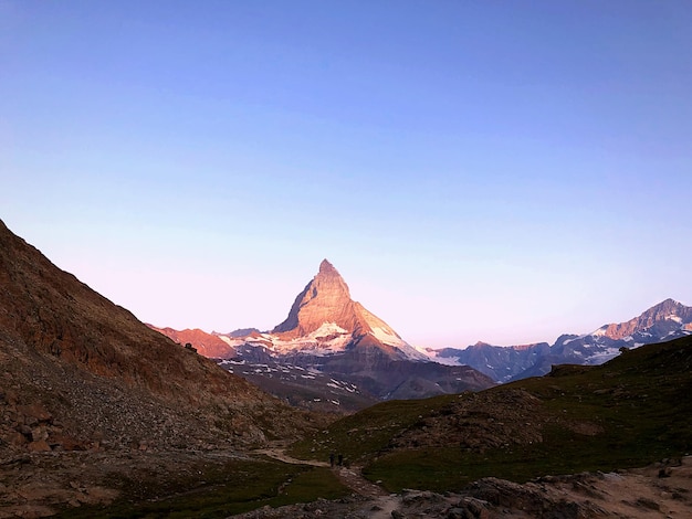 Foto el cuerno de la materia al amanecer