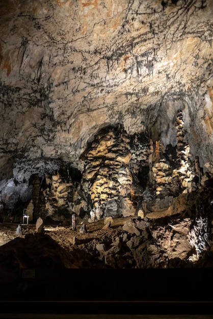 Cueva Baradle Hungría