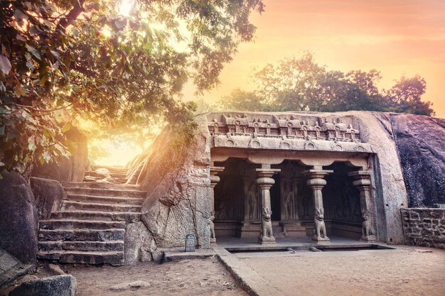 Cueva en Mamallapuram