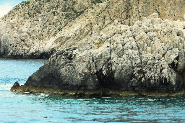 Cuevas azules en la isla de Zakynthos