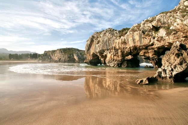 Foto cuevas del mar.