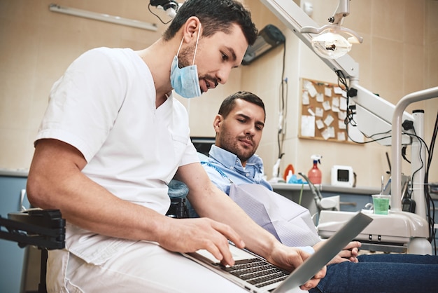 Cuidamos tu boca dentista explica en detalle la evolución del paciente