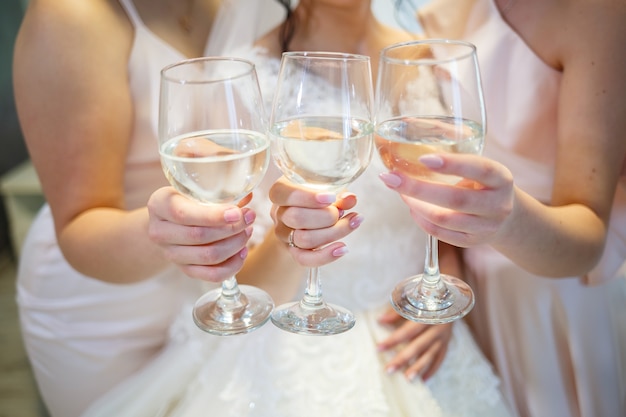 Óculos de casamento para noivos no dia do casamento