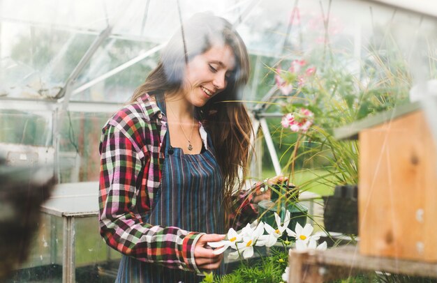 Cultive el concepto estacional del crecimiento de la naturaleza del jardín