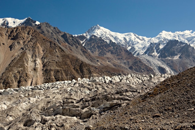 Cumbre de la montaña Nanga Parbat, viaje al campamento base, Pakistán