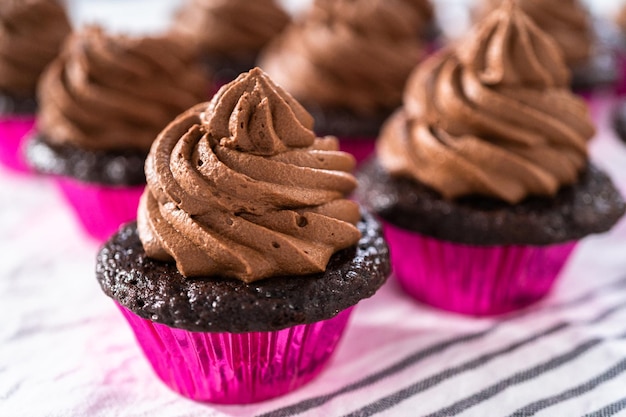 Cupcake de ganache de chocolate