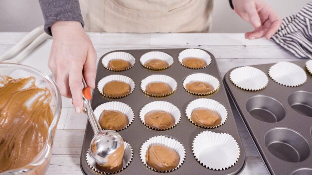 Cupcakes de chocolate com framboesa