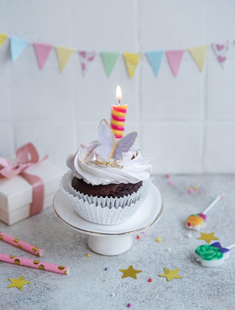 Cupcakes con decoración de mariposas