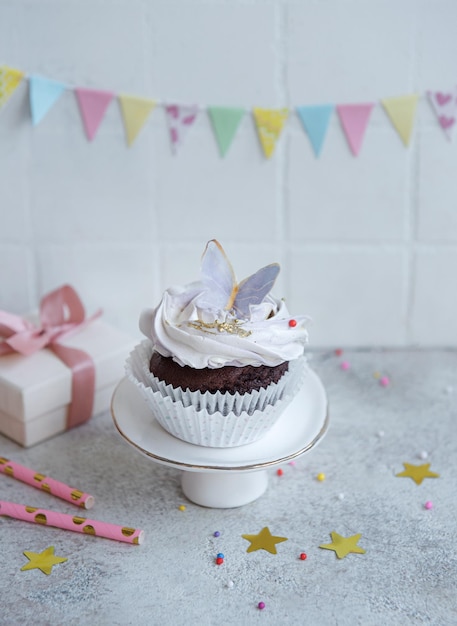 Cupcakes con decoración de mariposas