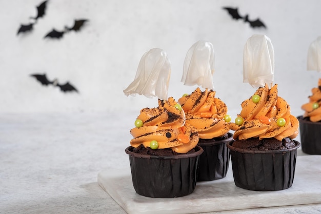 Cupcakes de fantasmas de Halloween