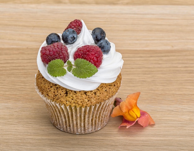 Cupcakes mit Beeren