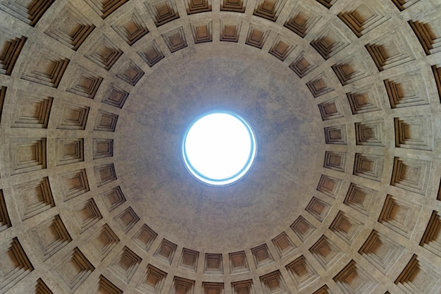 Cúpula del Panteón en Roma, Italia