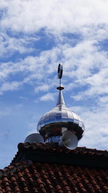 Foto cúpulas y altavoces de las mezquitas