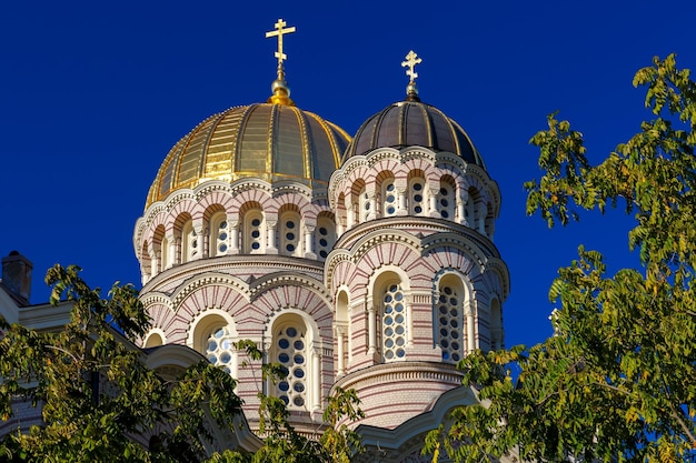 Cúpulas Catedral de la Natividad de Cristo Riga Letonia