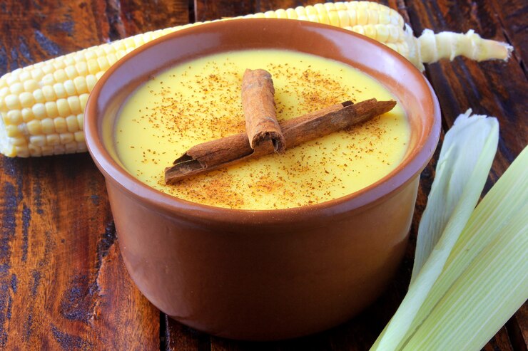 Curau, creme de milho doce e sobremesa típico da culinária brasileira