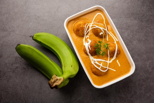 Curry Banana Kofta também conhecido como Kachche Kele Ke Kofte na Índia