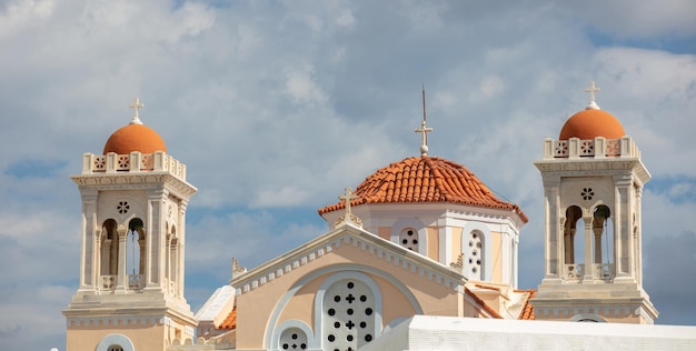 Cyclades Grecia Tinos isla griega Pyrgos village Agios Nikolaos iglesia