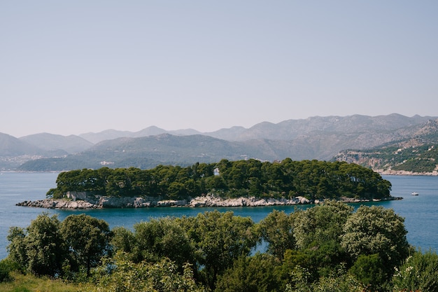 Daksa ist eine kleine unbewohnte Insel im kroatischen Teil der Adria